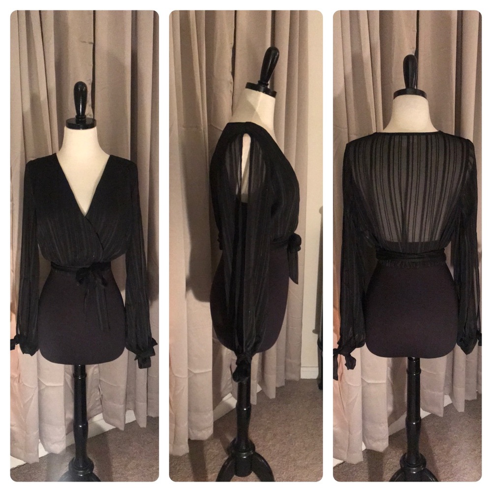 NWOT BLACK SHEER SLIT SLEEVE BLOUSE